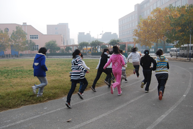 達標運動會長跑