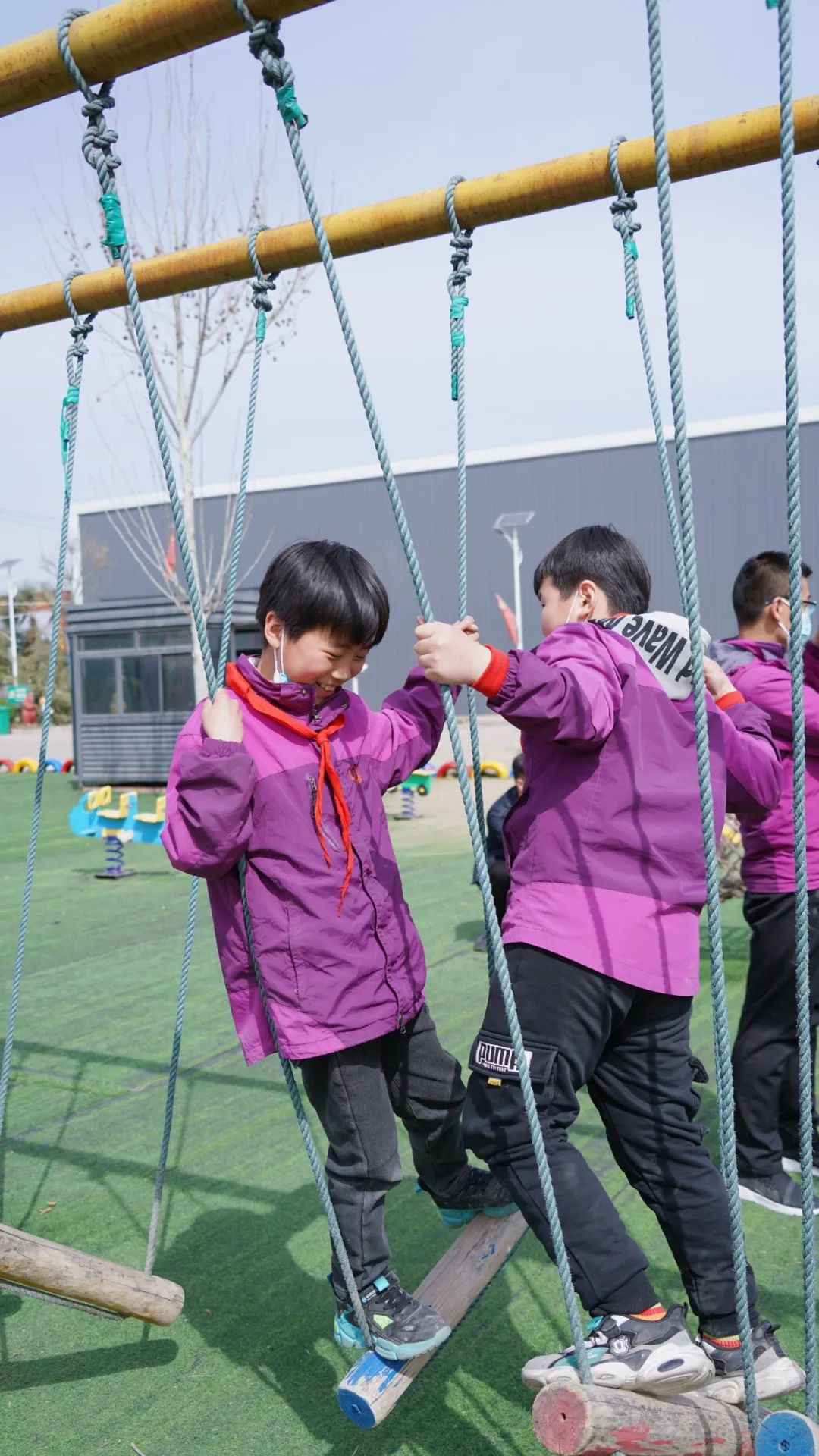 遇見春天 感受牧場(chǎng)生命能量—洛陽東外小學(xué)部研學(xué)系列活動(dòng)(二)